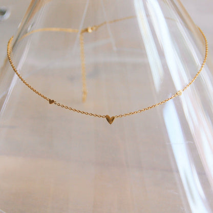 Bazou – Edelstalen Fijne Ketting met 3 Mini Hartjes – Goud - Little Things