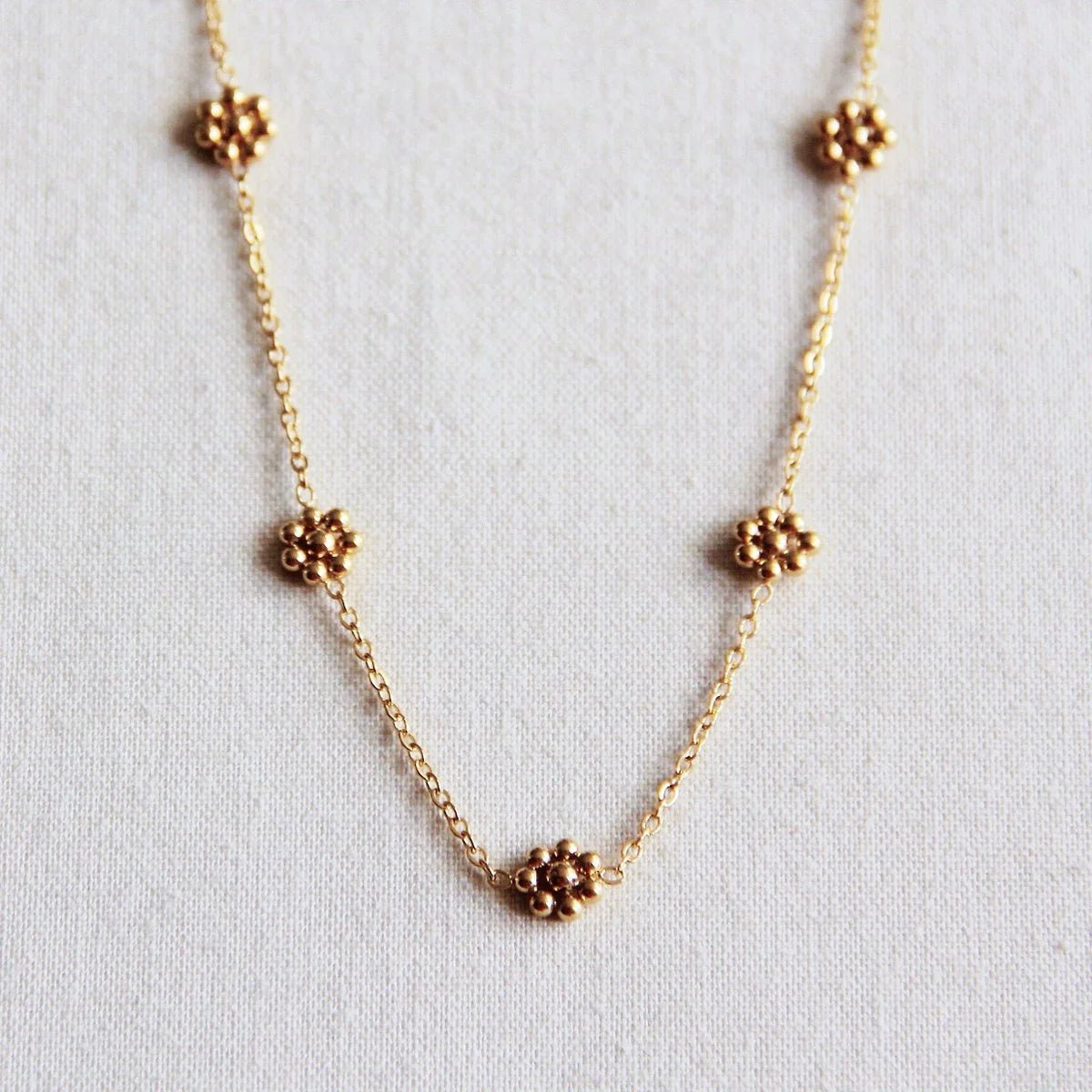 Bazou - Roestvrij Stalen Ketting met Fijne Madeliefjesbloemen - Goud - Little Things
