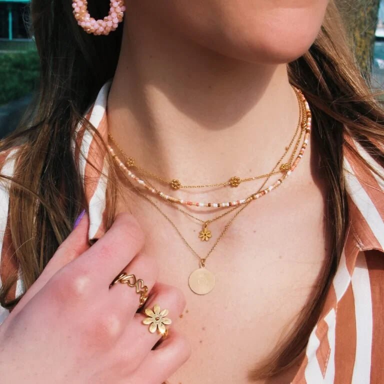 Bazou - Roestvrij Stalen Ketting met Fijne Madeliefjesbloemen - Goud - Little Things