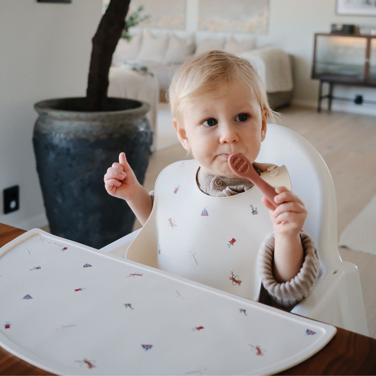 Mushie First Feeding Baby Spoon – Rose / Soft Lilac - Little Things