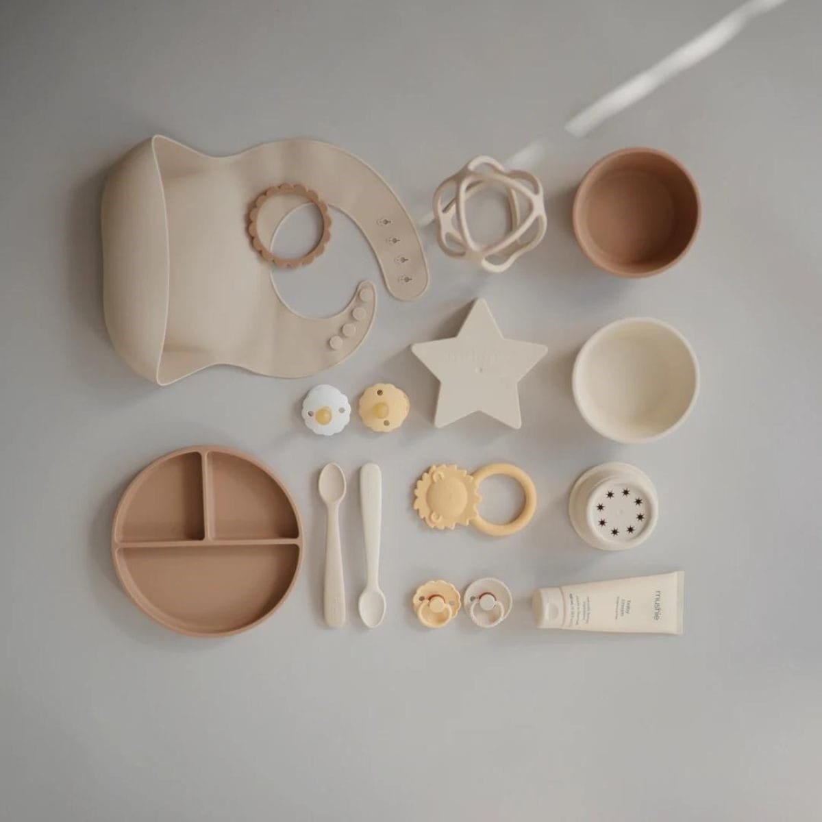 Mushie Siliconen Slab – Shifting Sand - Little Things